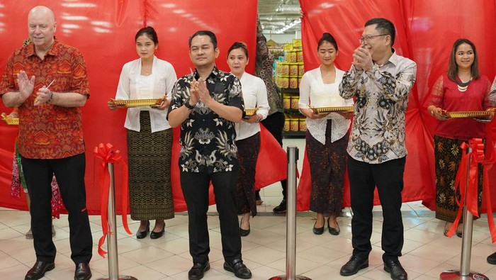 Bisnis ritel kedatangan pemain baru, Hapimart. Mereka membuka gerai di Gran Mal Bekasi.