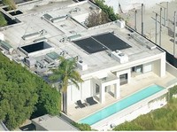 Potret Rumah Keanu Reeves yang Dibobol Maling, Ada Kolam Renang Jumbo!