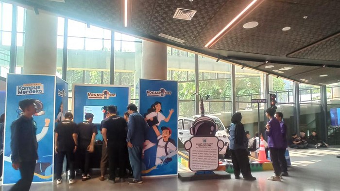 Vokasifest x Festival kampus Merdeka 2023 yang dibuka dari tanggal 11-12 Desember 2023
