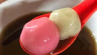 Penggemar wedang ronde asli Bandung sayang untuk melewatkan Wedang Ronde Bandung Eby di kawasan Sunter. Harga seporsi wedang rondenya mulai dari Rp 10.000. Foto: Istimewa