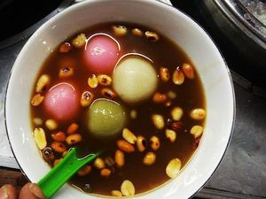 6 Rekomendasi Wedang Ronde Enak di Bandung Pengusir Dingin