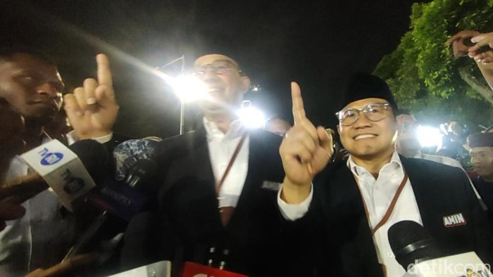 Anies-Cak Imin Tiba di KPU. (Dwi/detikcom)