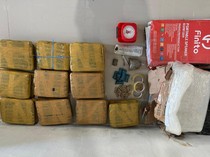 Emak-emak di Madina Kepergok Mau Selundupkan 12 Kg Ganja Lewat Ekspedisi