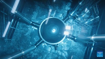 Para ilmuwan telah mampu menyimpulkan keberadaan materi gelap dari efek gravitasi yang terlihat pada materi yang terlihat. Mengungkap misterinya, dapat membantu para peneliti lebih memahami komposisi alam semesta kita dan bagaimana galaksi-galaksi bersatu. Foto: Xinhua News