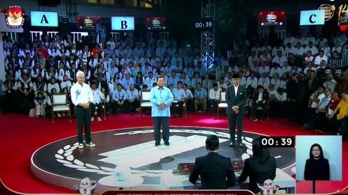 Debat perdana Pilpres 2024 (YouTube KPU RI)