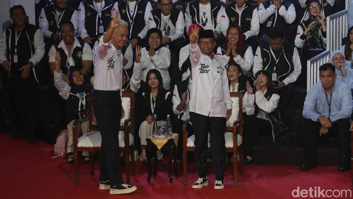 Foto-foto Ganjar Paparkan Visi Misi di Debat Pilpres 2024 Foto-foto Ganjar Paparkan Visi Misi di Debat Pilpres 2024