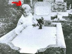 Foto Misterius yang Tidak Bisa Dijelaskan, Bikin Merinding dan Takut