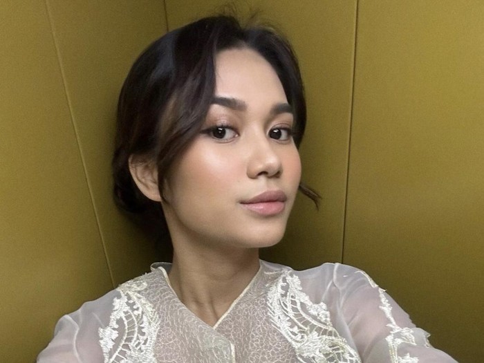 Gaya Pratama Arhan dan Azizah Salsha di Nikahan Adiba Khanza dan Egy Maulana