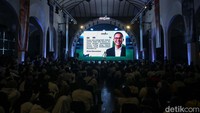 Diketahui, Komisi Pemilihan Umum (KPU) RI telah menetapkan tiga pasangan calon presiden dan wakil presiden sebagai peserta Pilpres 2024, yakni Anies Baswedan-Muhaimin Iskandar dengan nomor urut 1, Prabowo Subianto-Gibran Rakabuming Raka nomor urut 2, dan Ganjar Pranowo-Mahfud MD nomor urut 3.  