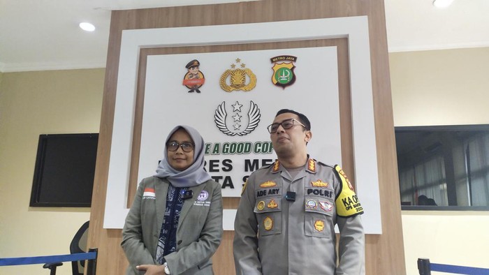 Kapolres Metro Jakarta Selatan, Kombes Ade Ary Syam Indradi