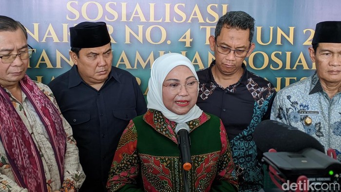 Menteri Ketenagakerjaan Ida Fauziyah usai acara sosialisasi Permenaker Nomor 4 Tahun 2023 di Lombok, NTB.