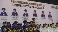 Rektor Universitas Pancasila Prof Dr Edie Toet Hendratno di Jakarta Selasa mengatakan, keenam guru besar yang diangkat itu memiliki kontribusi dalam bidang keilmuannya masing-masing. Prof Dr Edie berharap keenam guru besar Universitas Pancasila yang baru dikukuhkan itu dapat menjaga dan menyebarluaskan keilmuan untuk menyelesaikan permasalahan di masyarakat.
