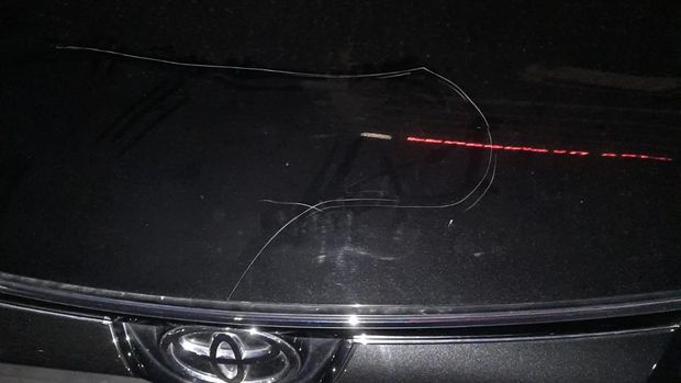 Mobil yang dibaret di kantor Pandanaran Semarang.