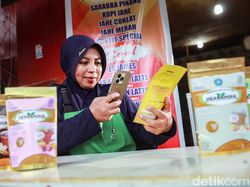 Pemilik Jamu Serbuk Asal Pangkep Manfaatkan Teknologi Biar Go International