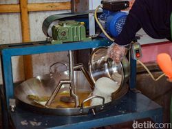 Pemilik Jamu Serbuk Asal Pangkep Manfaatkan Teknologi Biar Go International