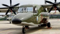 Pesawat NC-212i yang diserahkan ke TNI AU ini dapat digunakan sebagai pengangkut pasukan, evakuasi medis udara, foto udara, modifikasi cuaca atau hujan buatan, dan pelatihan navigasi udara.  