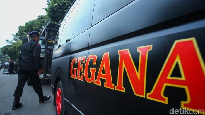 Pengamanan KPU Diperketat Jelang Debat Perdana Capres-Cawapres