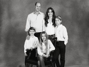 Seperti Netizen, William-Kate Middleton Kaget Lihat Foto Jari Pangeran Louis Hilang