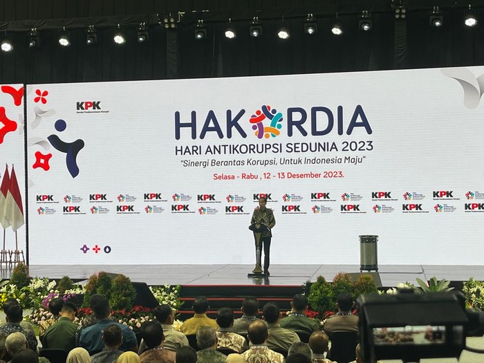 Presiden Jokowi hadiri Peringatan Hakordia 2023 di Istora Senayan, Jakarta, Selasa (12/12/2023).