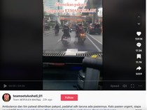 Pengawal Ambulans Disetop Polisi, Sopir Ambulans Malah Urus yang Ditilang