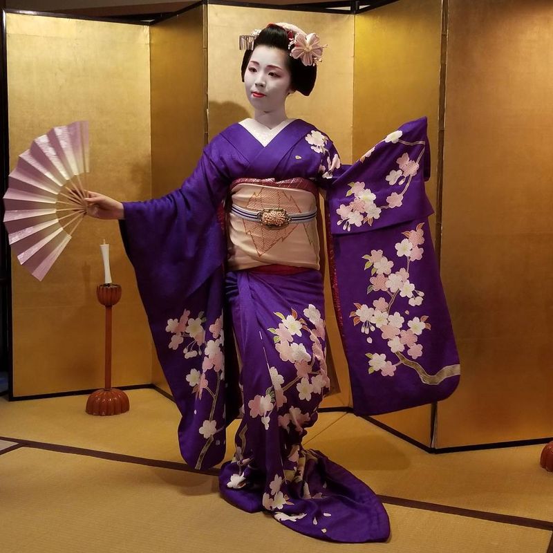 Tidak Makan Sayur dan Daging, Ini Pola Diet Geisha Jepang