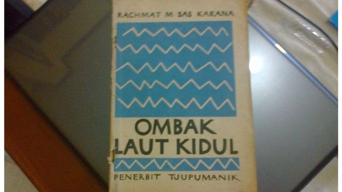 Buku puisi Ombak Laut Kidul karya Rahmat M.Sas