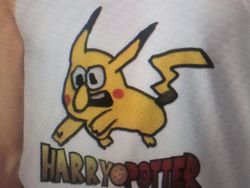 Tulisan Kocak di Kaos Bikin Ngakak dan Geleng-geleng