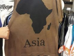 Tulisan Kocak di Kaos Bikin Ngakak dan Geleng-geleng