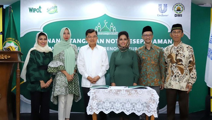 DMI menjalin kerja sama dengan Unilever Indonesia. Mereka berkolaborasi dalam 'Gerakan Masjid Bersih 2024'.