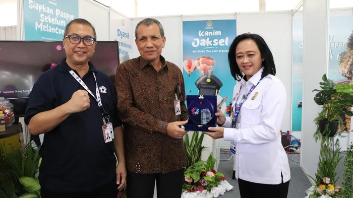 Imigrasi Jakarta Selatan (Jaksel) mendapat penghargaan dari KPK pada Hari Antikorupsi Sedunia (Hakordia) 2023