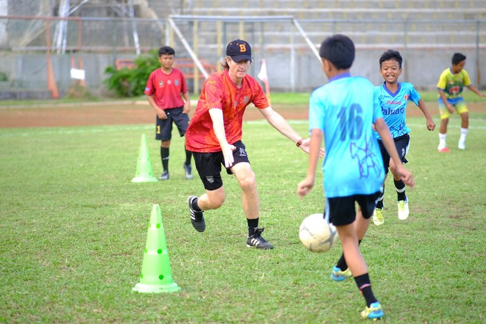 Jadi Rangkaian HUT Ke-46, Ini Keseruan Pupuk Kaltim Football Day