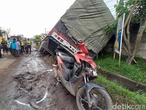 Sopir Truk Tabrak Mahasiswa Unja Serahkan Diri Naik Ojek ke Kantor Polisi