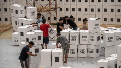 KPU Palembang Mulai Rakit 23 Ribu Kotak Suara