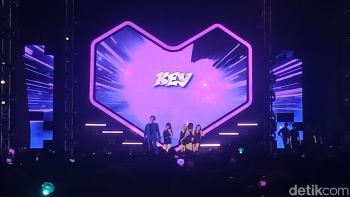 Key SHINee memeriahkan Lazada Fest 12.12 pada Rabu (13/12/2023) malam.