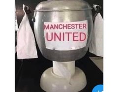 Meme Menohok MU Tersingkir, No Ronaldo No Party