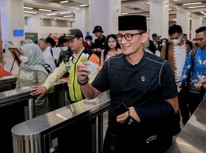 107 Juta Orang Bakal Liburan Nataru, Sandiaga Minta Warga Lengkapi Vaksin COVID