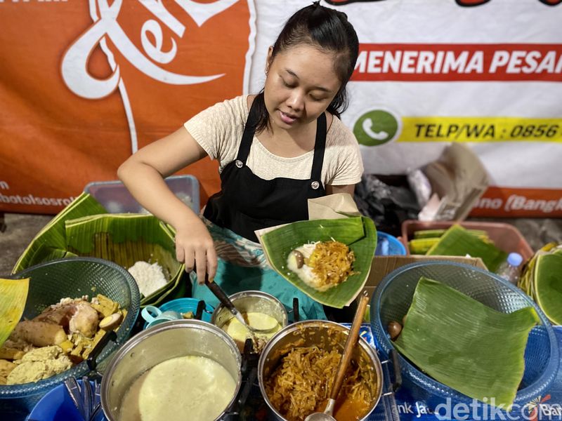 Nasi Ayam Bu Nyoto