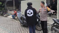 Kapolsek Karang Pilang Kompol A Risky Fardian mengatakan saat ini pihknya sudah 7 orang yang sudah diamankan diantara ada anak di bawah umur.