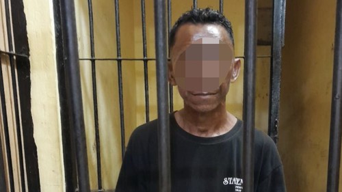 Yuven Abraham Adu saat diamankan di Mapolsek Oebobo, Kota Kupang, NTT. (Dok Polsek Oebobo).