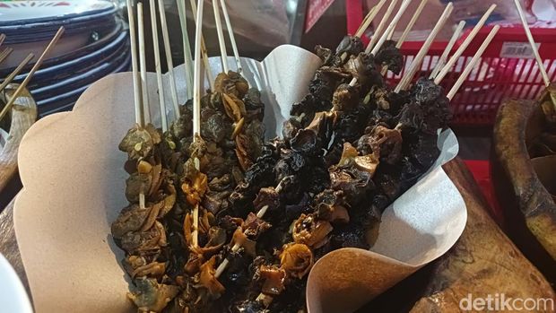 Sate keong.