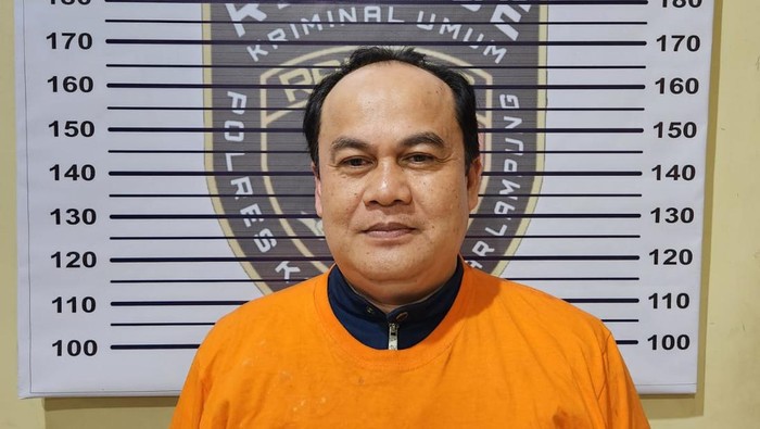 Seorang pengacara ditangkap Polresta Bandar Lampung.