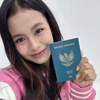 Sejak diperkenalkan sebagai kontestan Universe Ticket, Vanesya sudah panen dukungan netizen Indonesia. Dia diharapkan debut jadi idol KPop seperti Dita Karang SECRET NUMBER dan Zayyan XODIAC. Foto: dok. Instagram @sbs_universeticket_official