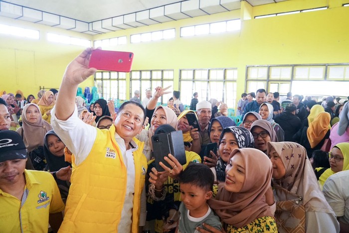 Wakil Ketua Umum Partai Golkar Bambang Soesatyo (Bamsoet) mengatakan identitas Partai Golkar tidak bisa dilepaskan sebagai partai pembangunan dengan semangat karya kekaryaan.