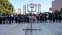Agresi militer Israel di Gaza telah menewaskan lebih dari 18.500 warga Palestina, membuat hampir dua juta orang mengungsi dan menghancurkan sebagian besar wilayah pesisir.  
