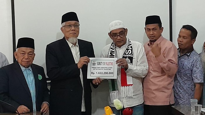 Aksi bela Palestina yang digelar di Istana Maimun Medan berhasil mengumpulkan dana Rp 1,6 miliar lebih. (Foto: Istimewa).