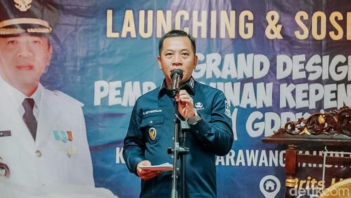 Bupati Karawang Aep Syaepuloh saat melaunching GDPK