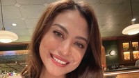 Cynthia Riza belum lama ini disorot karena laporan dugaan terhadap pelanggaran kampanye. Istri politikus itu diketahui mencalonkan diri sebagai Caleg DPR RI, mewakili daerah pemilihan (dapil) Jateng 5. Foto: Instagram @cynthiaganesha