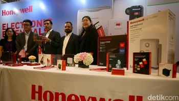 Indonesia, menurut Mohit, punya peran sangat penting bagi bisnis Honeywell karena menjadi salah satu emerging market terbesar di dunia. Lebih-lebih lagi penduduk Indonesia banyak yang berusia muda. 