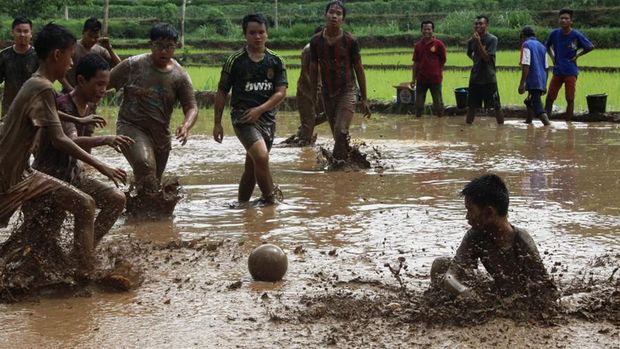 Aktivitas wisata di desa Nglanggeran