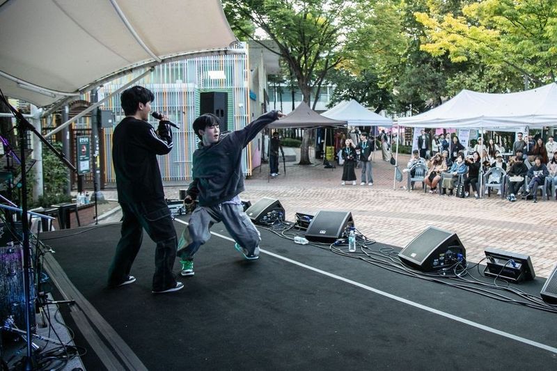 Dua Pembelot Korea Utara Cetak Sejarah, Bakal Debut Jadi Idol KPop